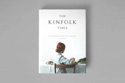 The%20Kinfolk%20Table_%20%D0%9F%D1%80%D0%BE%D1%81%D1%82%D1%8B%D0%B5%20%D1%80%D0%B5%D1%86%D0%B5%D0%BF%D1%82%D1%8B%20%D0%B4%D0%BB%D1%8F%20%D1%82%D0%B5%D0%BF%D0%BB%D0%BE%D0%B9%20%D0%BA%D0%BE%D0%BC%D0%BF%D0%B0%D0%BD%D0%B8%D0%B8.jpg